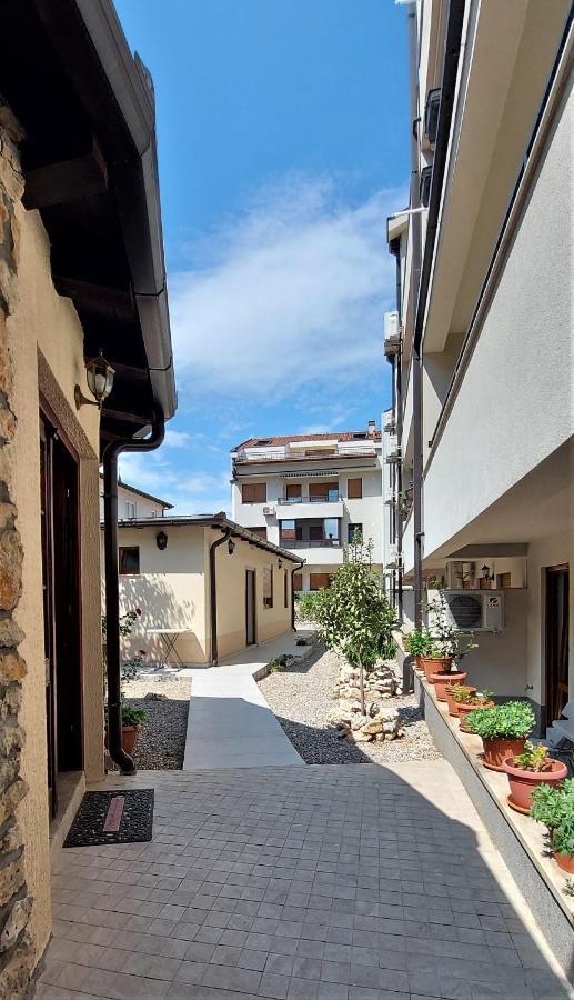 Apartments Kapetanovina Mostar Eksteriør billede